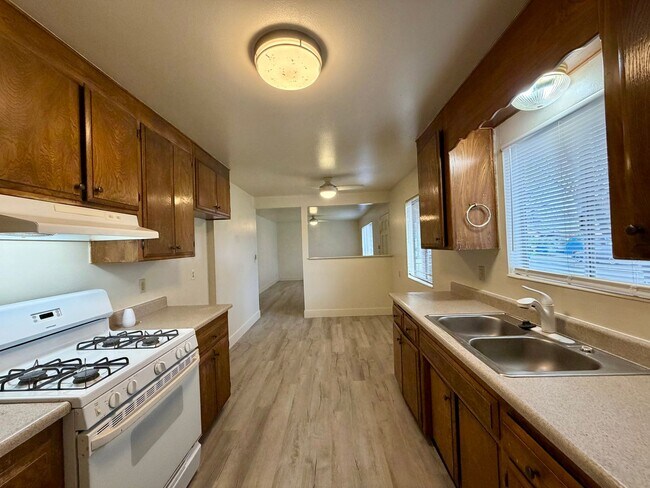 Photo - 3 BED 1 BATH HOME WITH NEW FLOORING LOCATED IN THE STARVIEW ESTATES SUBDIVISION