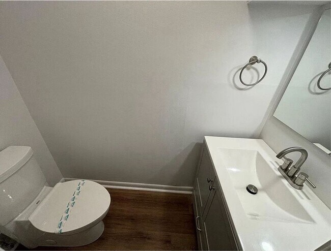 Photo - 2812 Wayland Dr Unit C