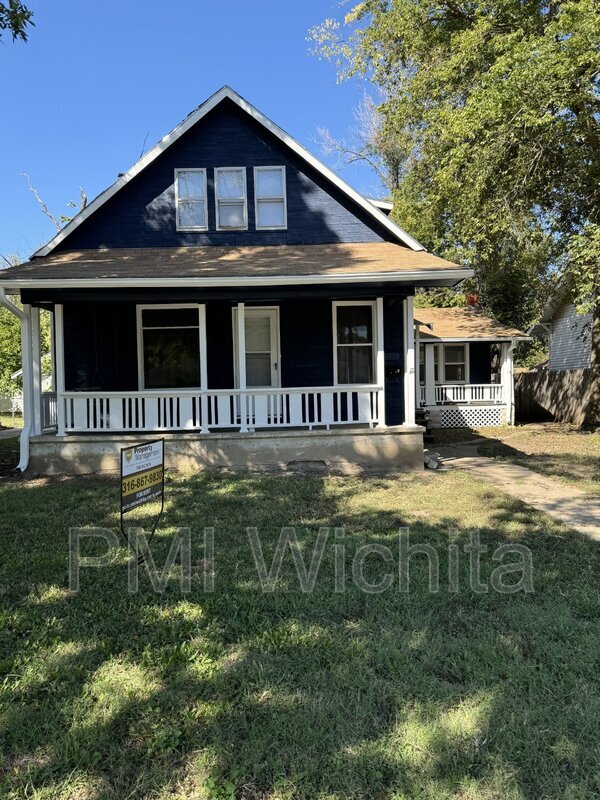 Photo - 1716 W Maple St Unidad Apt #2