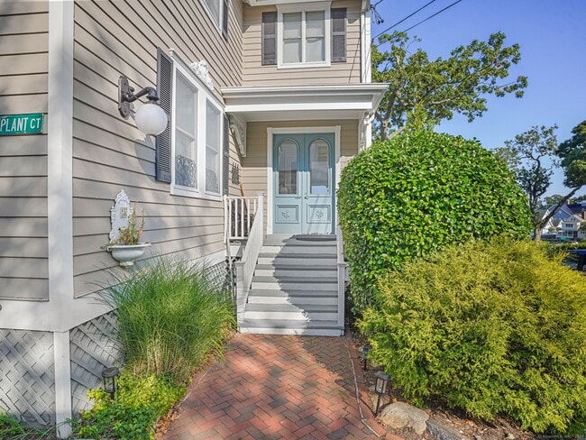 Photo - 3 E Beach Dr
