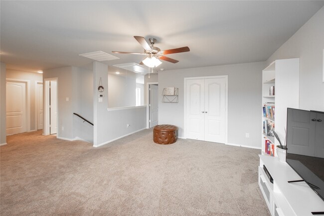 Building Photo - 31718 Wellington Pass Rental