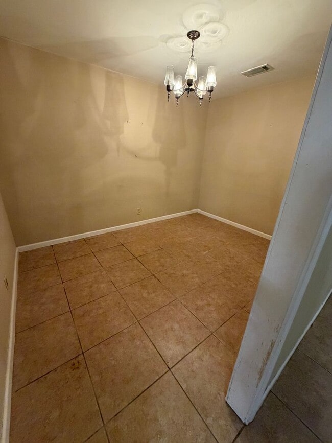 Photo - Cozy 3 Bedroom, 1 Bathroom Home!