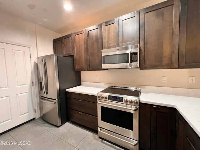 Photo - 391 E Calderwood Rd