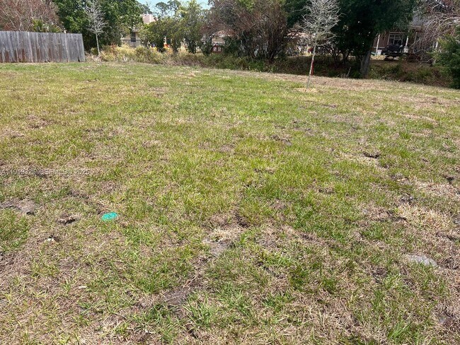 Photo - 579 NW North Macedo Blvd