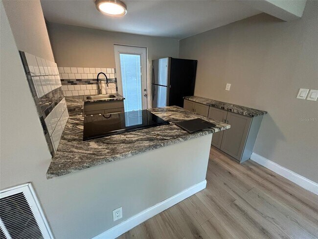 Photo - 626 29th Ave S