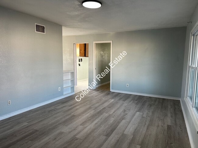 Photo - 205 E Tierra Blanca Rd