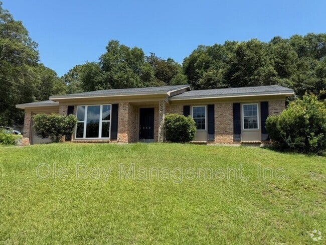 Building Photo - 253 Vanderbilt Dr Rental
