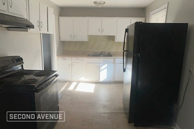 Photo - 2728 Barry Dr