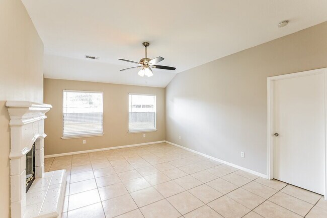 Photo - 6607 Mistflower Ln