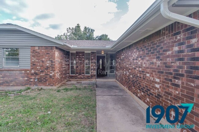 Photo - 1008 NW 7th Pl