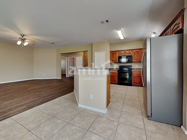 Photo - 313 Highland Valley Ct