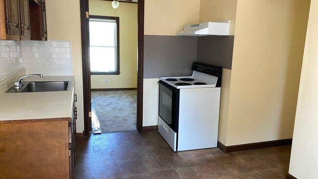 Photo - 6 Hill Ave Unit 2