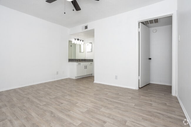 2BR,2BA-948SFT
