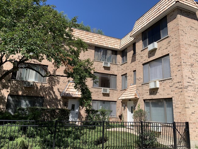 Photo - 1762 W Highland Ave Condo