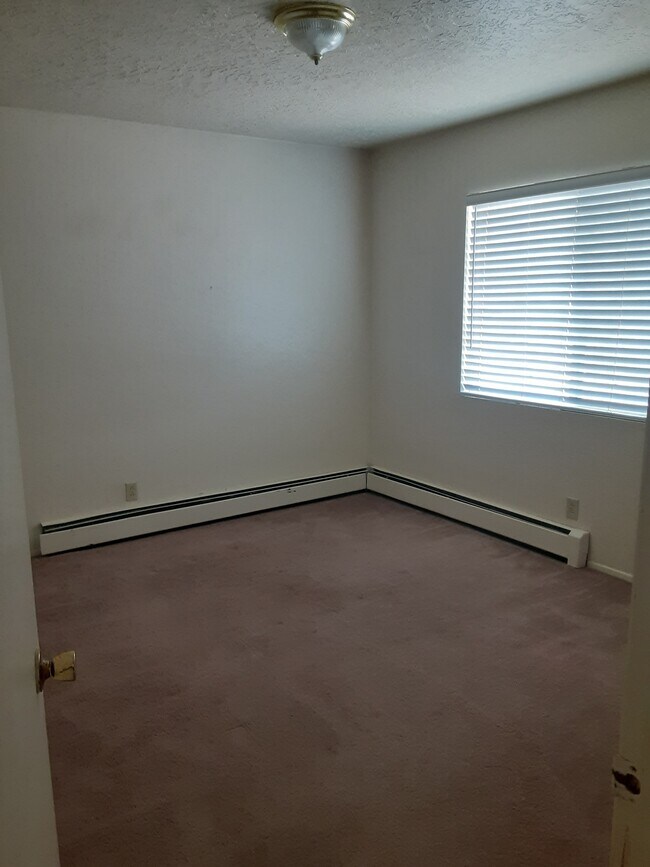 526 Rio Pecos Rd Apartments For Rent in Aztec, NM