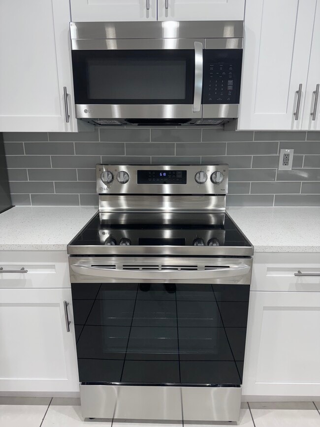 Photo - 2616 NW 49th St