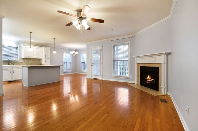 211 Winfrey Ct