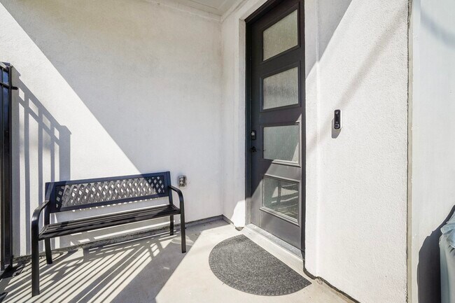 Photo - 1611 Shelby St