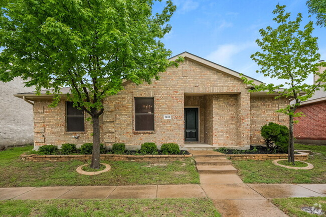 Building Photo - 1933 Indian Lilac Dr Rental