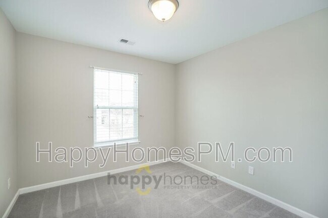 Photo - 120 Kirkland St