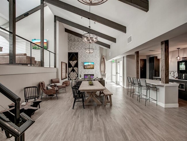 Casa club - Henley and Remy Apartments