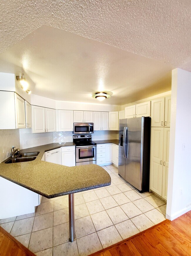 Photo - 1625 Larimer St