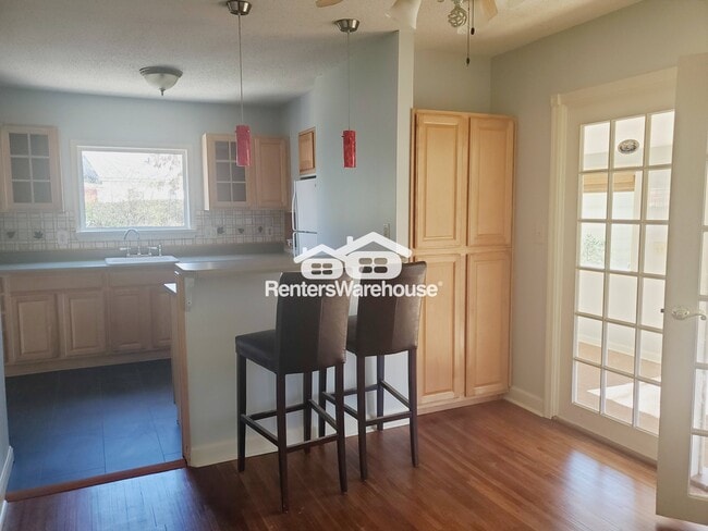 Photo - 1951 Dresden Dr