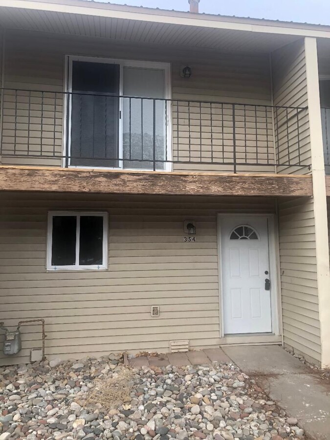 2 Bedroom Townhome in Rifle - 2 Bedroom Townhome in Rifle