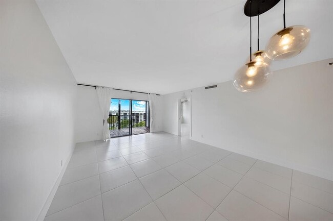 Photo - 2217 Cypress Island Dr Unit 602