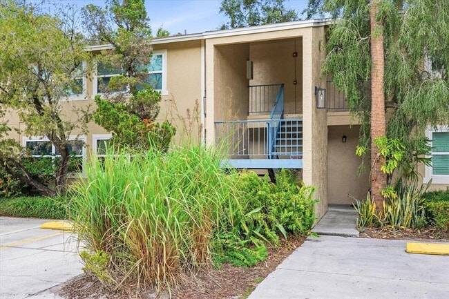 Building Photo - 4810 S Dauphin Ave Unit B25