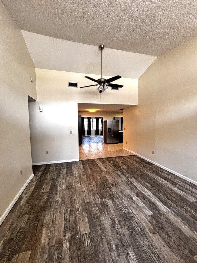 Photo - 1134 SE 3rd St