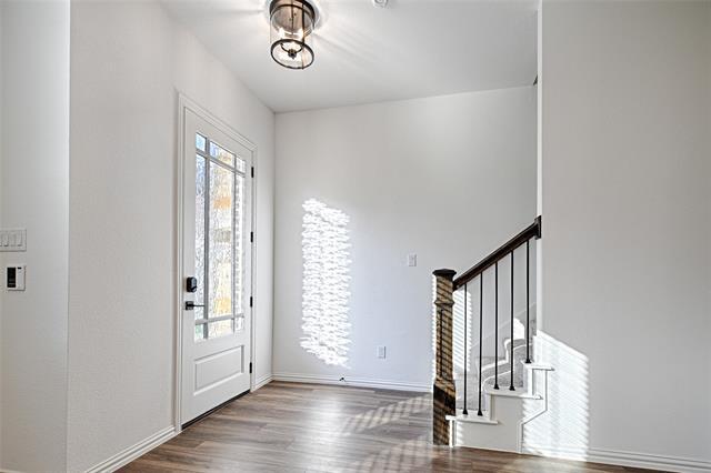 Photo - 4437 Ward St