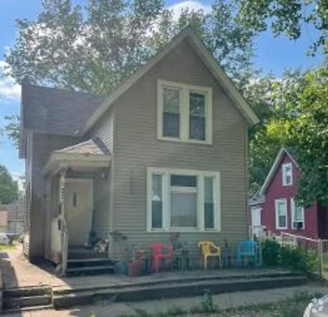 Building Photo - 1221 Galtier St Unit 1 Rental