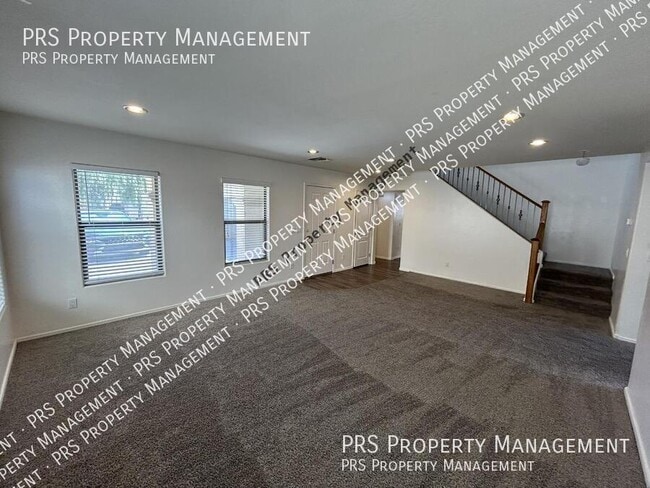 Photo - 45563 W Starlight Dr