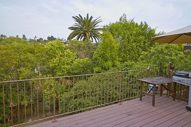 Photo - 2424 Tesla Ter