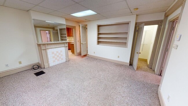 Photo - 93 W Norwich Ave
