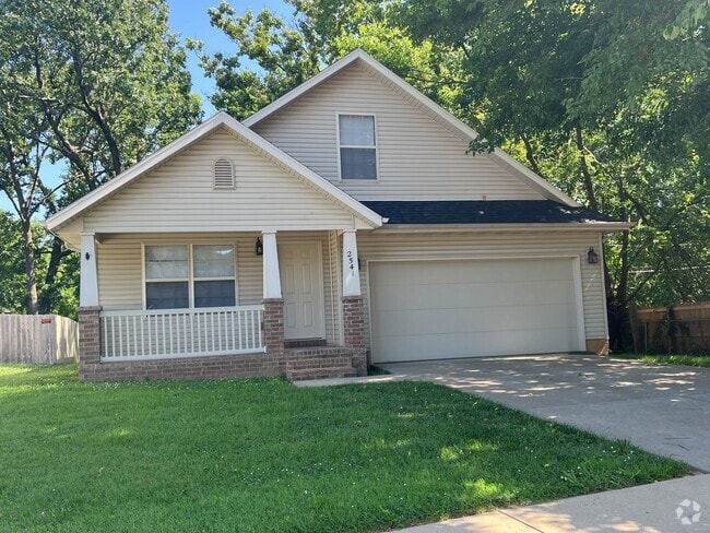 Building Photo - Southeast/Oak Grove Area! Rental