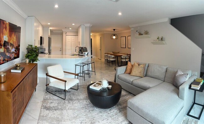 Photo - 16207 Sierra Palms Dr