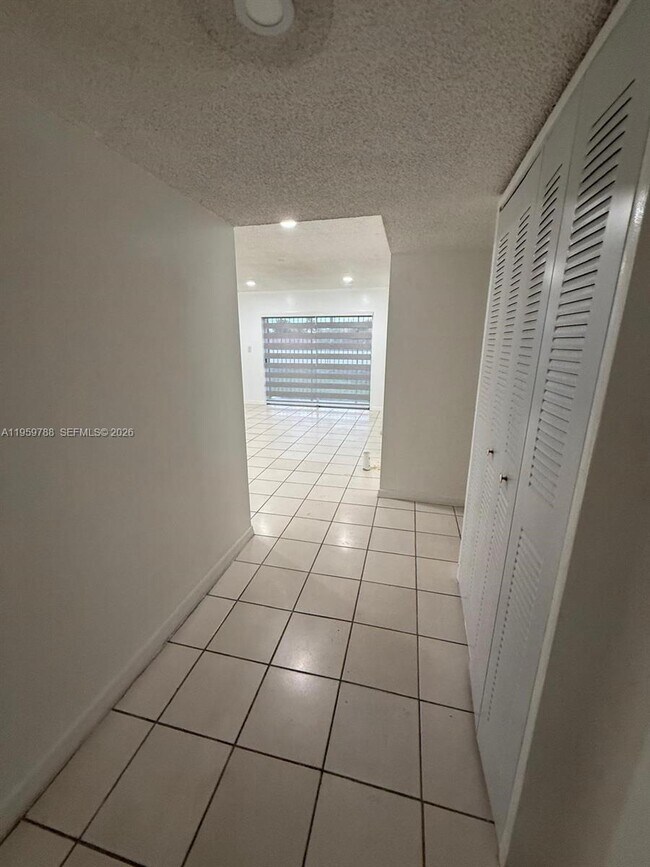 Photo - 9520 SW 8th St Unit 111