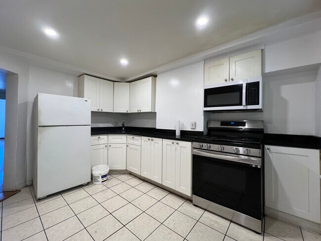 Photo - 848 Huntington Ave Unit 2