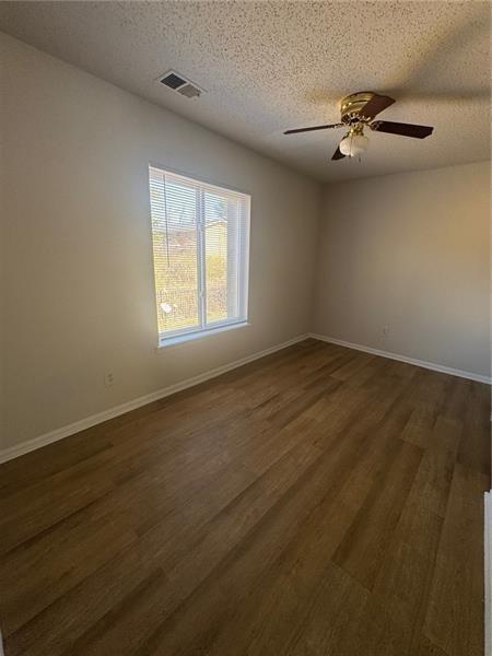 Photo - 3256 Covington Dr Apartamento