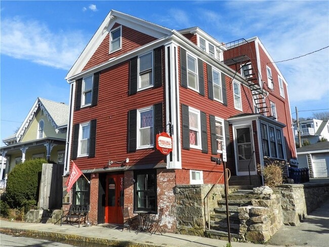 Photo - 382 Spring St Unit 2B