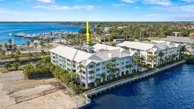 Photo - 215 NW Flagler Ave Unit 301