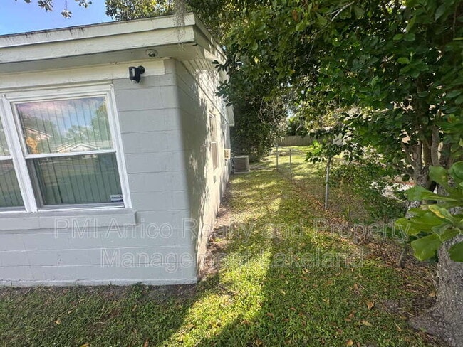 Photo - 403 Normandy St