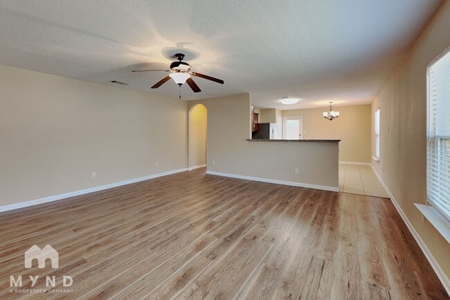 Photo - 1680 Amy Dr