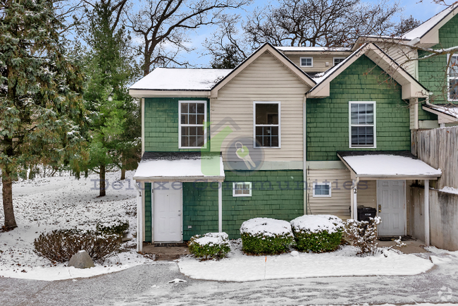 Building Photo - 2951 Vineland Ave SE Rental