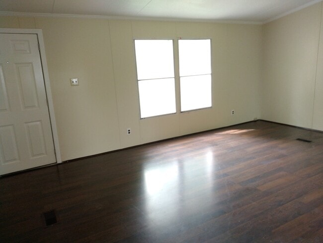 Photo - 14879 Concord Rd