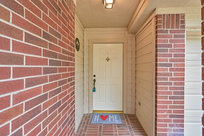 Photo - 318 Paradise Ln