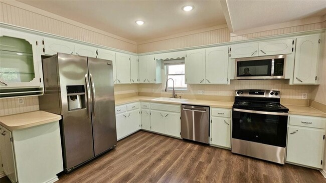 Photo - 205 S Granger