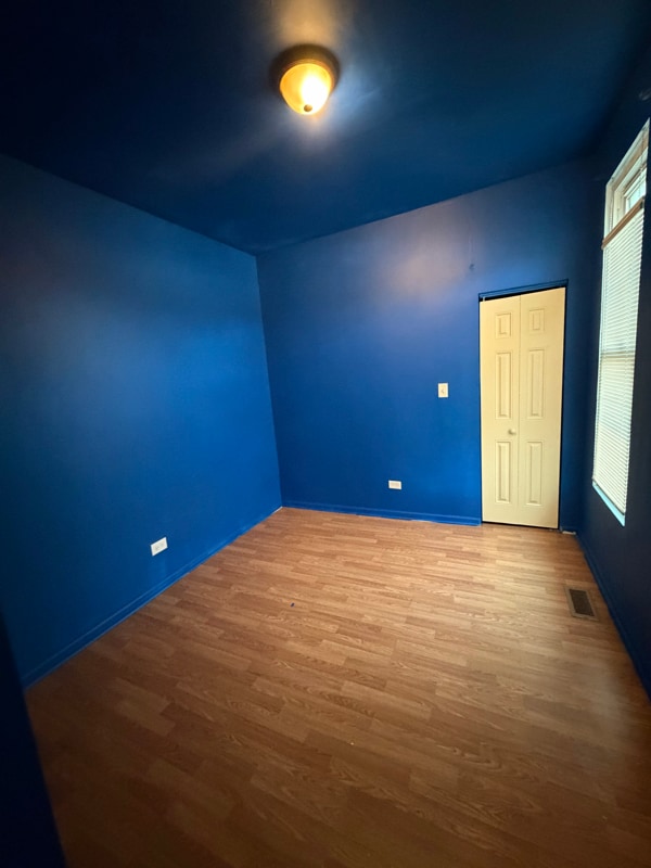 Photo - 604 W 60th St Unidad 1